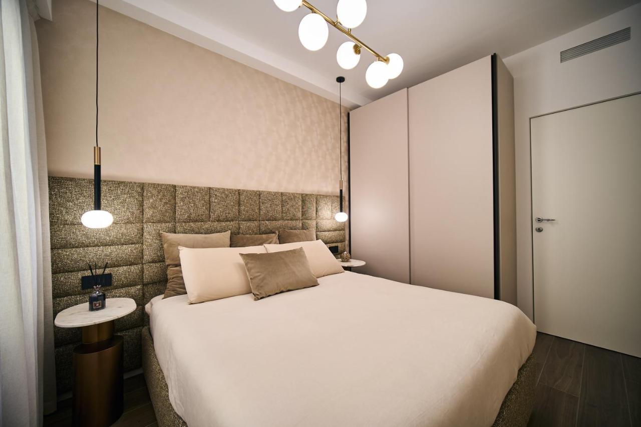 מילאנו Luxury & Central Apartment מראה חיצוני תמונה
