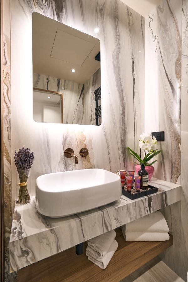מילאנו Luxury & Central Apartment מראה חיצוני תמונה