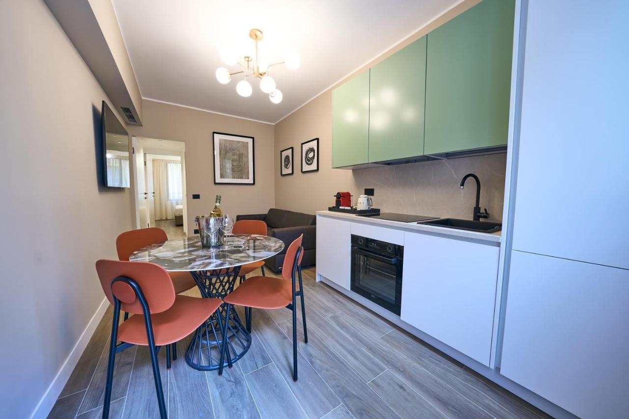 מילאנו Luxury & Central Apartment מראה חיצוני תמונה