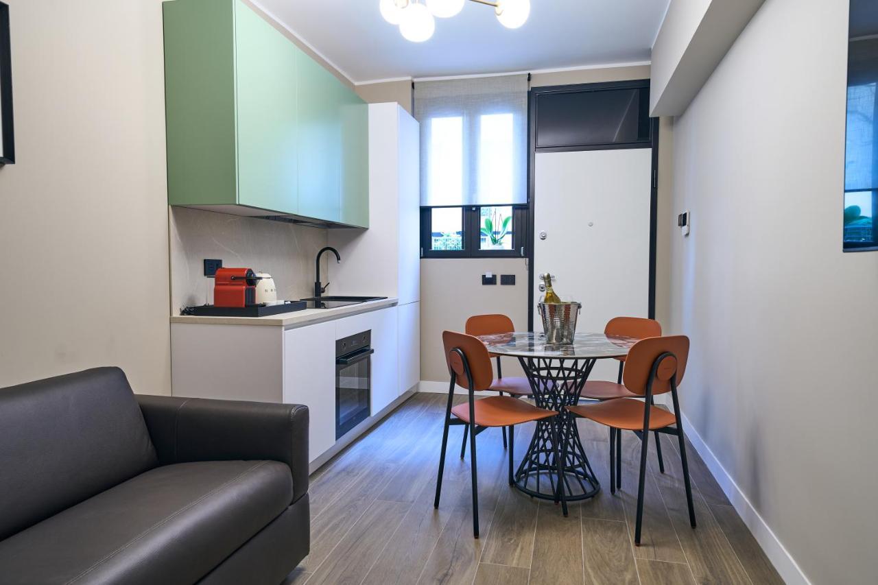 מילאנו Luxury & Central Apartment מראה חיצוני תמונה