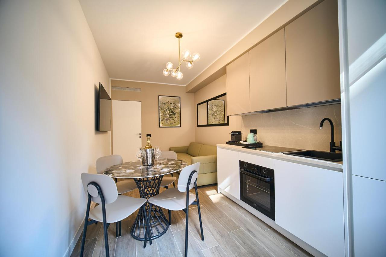 מילאנו Luxury & Central Apartment מראה חיצוני תמונה
